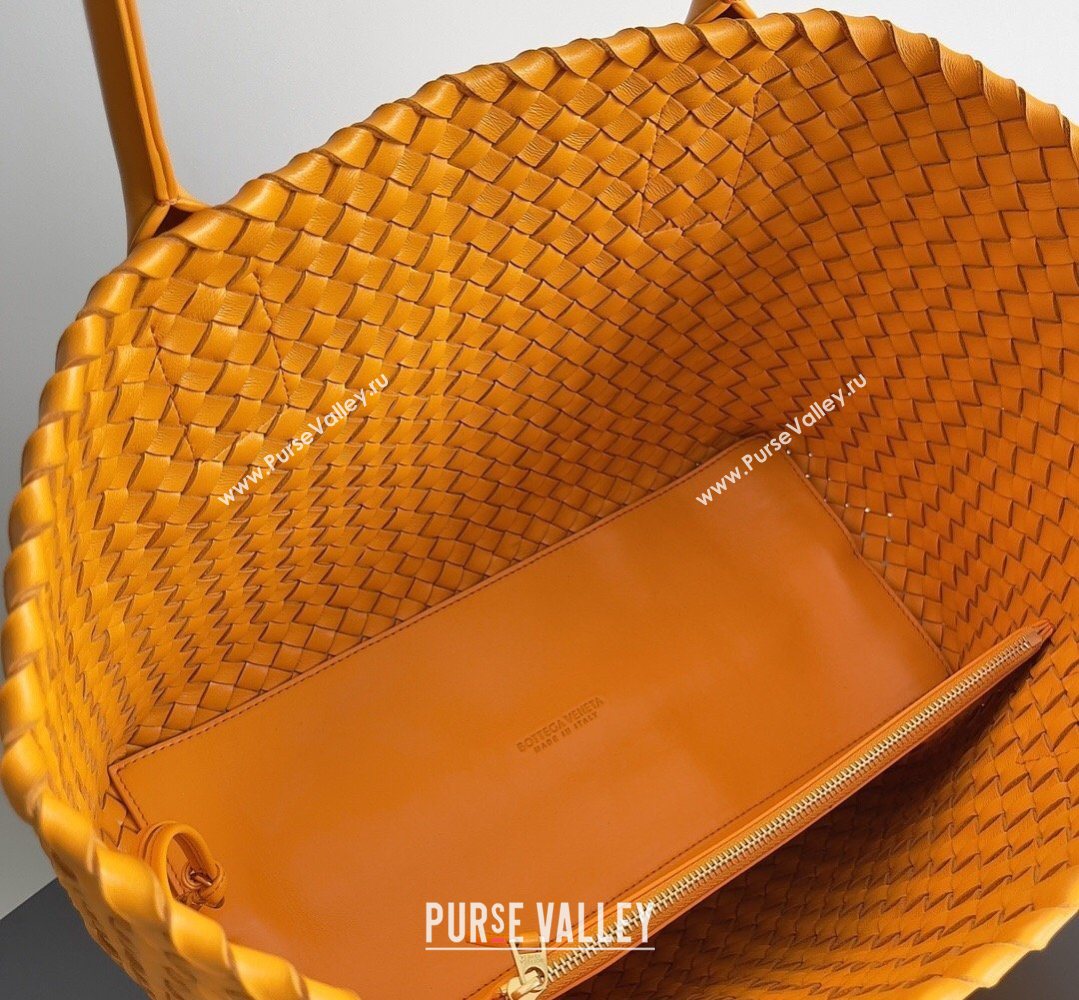 Bottega Veneta Medium Cabat Tote Bag 32cm in Intrecciato Leather Orange 2026 BV040205 (XY-260402133)