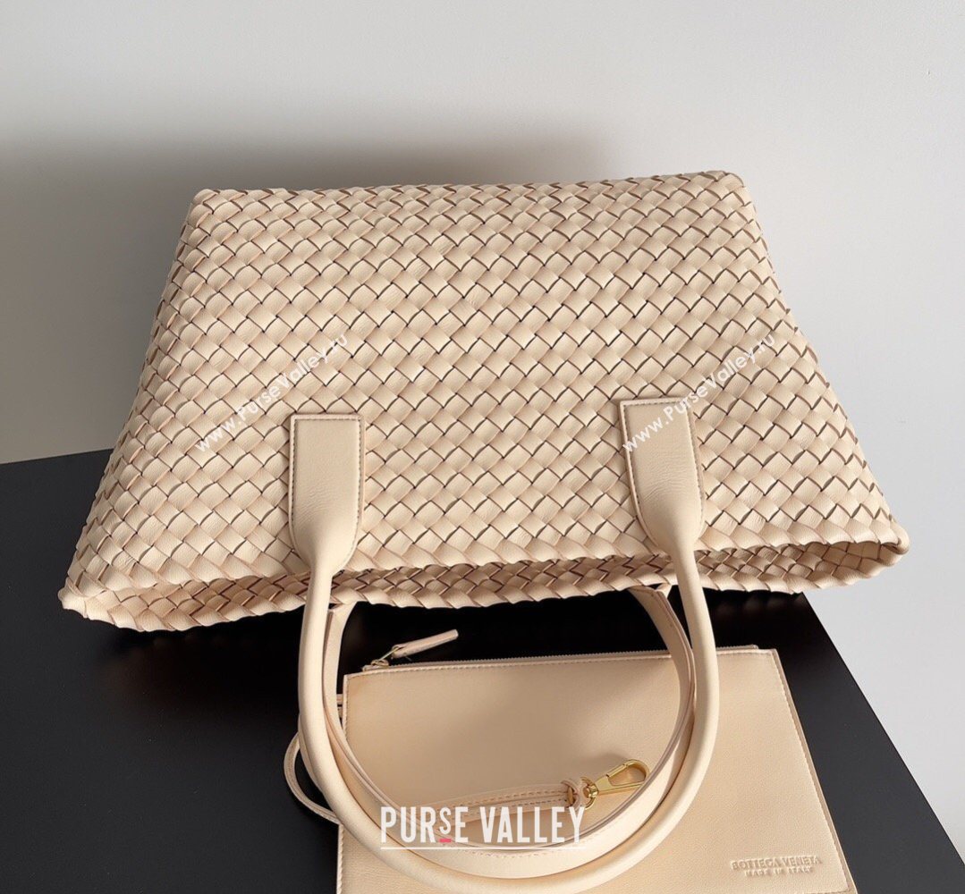 Bottega Veneta Medium Cabat Tote Bag 32cm in Intrecciato Leather Nude2 2026 BV040205 (XY-260402137)