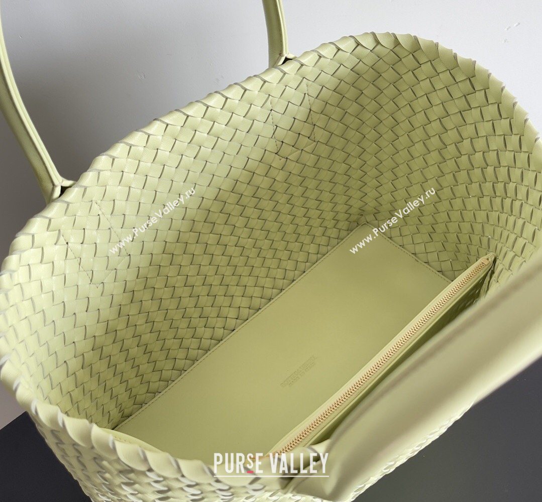 Bottega Veneta Medium Cabat Tote Bag 32cm in Intrecciato Leather Light Yellow 2026 BV040205 (YX-260402119)