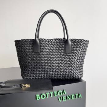Bottega Veneta Medium Cabat Tote Bag 32cm in Intrecciato Leather Black 2026 BV040205 (YX-260402120)