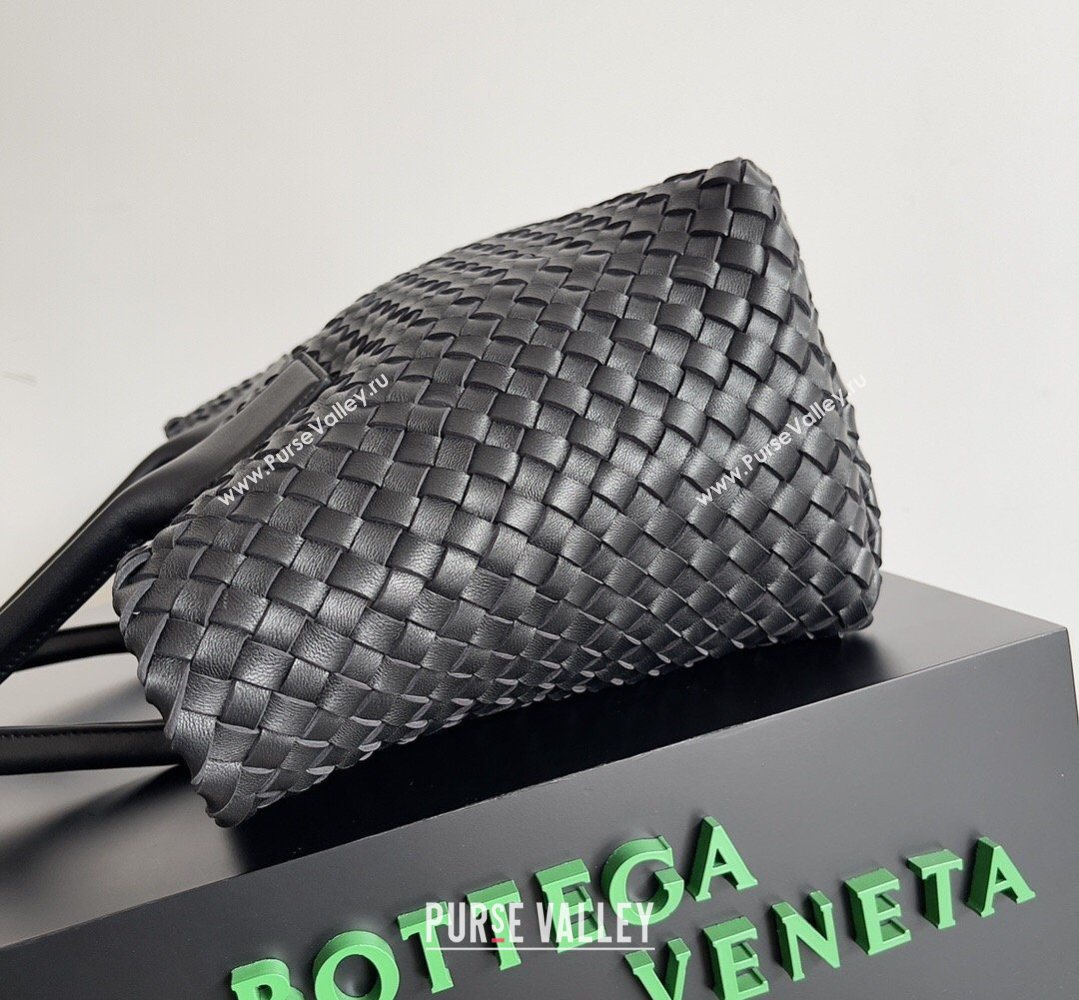 Bottega Veneta Medium Cabat Tote Bag 32cm in Intrecciato Leather Black 2026 BV040205 (YX-260402120)