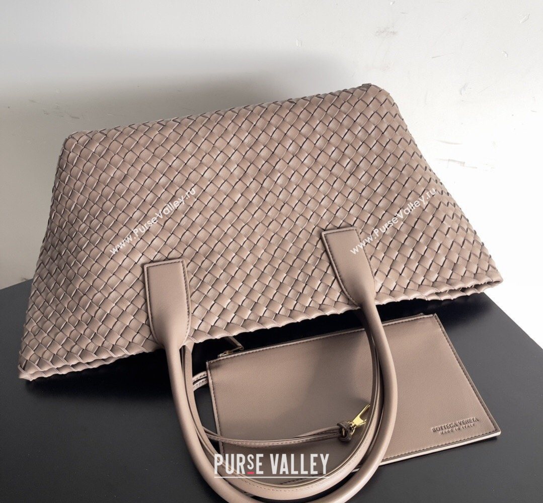 Bottega Veneta Medium Cabat Tote Bag 32cm in Intrecciato Leather Khaki 2026 BV040205 (YX-260402117)