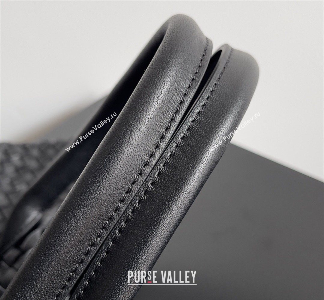 Bottega Veneta Medium Cabat Tote Bag 32cm in Intrecciato Leather Black 2026 BV040205 (YX-260402120)