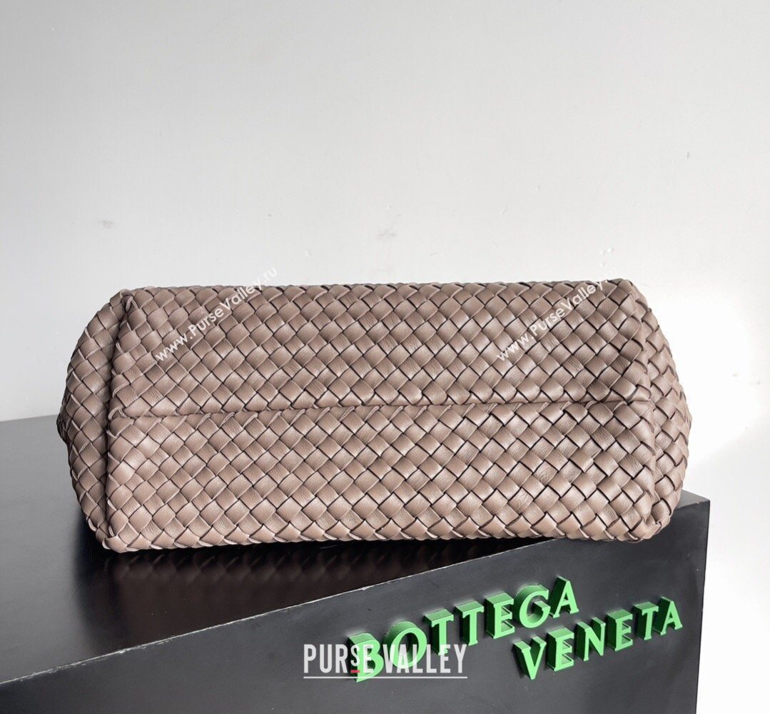 Bottega Veneta Medium Cabat Tote Bag 32cm in Intrecciato Leather Khaki 2026 BV040205 (YX-260402117)
