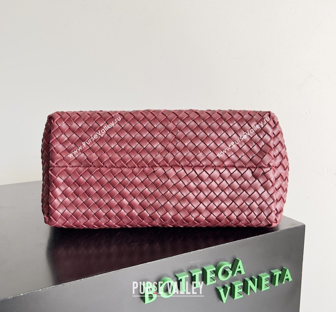 Bottega Veneta Medium Cabat Tote Bag 32cm in Intrecciato Leather Burgundy 2026 BV040205 (YX-260402123)