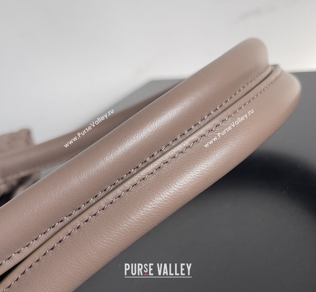 Bottega Veneta Medium Cabat Tote Bag 32cm in Intrecciato Leather Khaki 2026 BV040205 (YX-260402117)