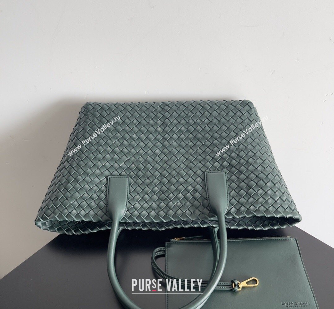 Bottega Veneta Medium Cabat Tote Bag 32cm in Intrecciato Leather Dark Green 2026 BV040205 (XY-260402126)