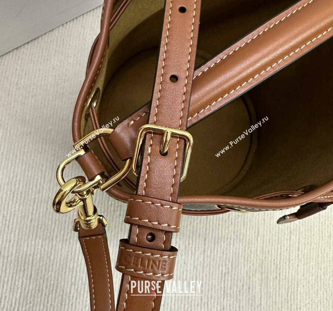 Celine Clara Bucket bag in Triomphe Canvas and Calfskin Brown 2024 116882 (BL-240624108)