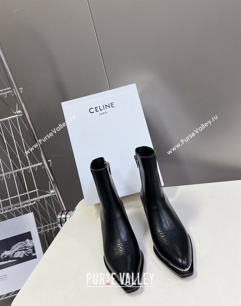 Celine Calfskin Ankle Boots 4.5cm with Metal-Tone Charm Black 2024 CE101205 (MD-241012029)