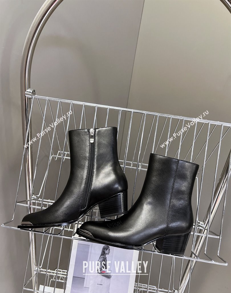 Celine Calfskin Ankle Boots 4.5cm with Metal-Tone Charm Black 2024 CE101205 (MD-241012029)