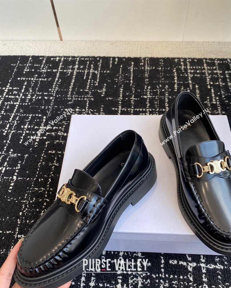 Celine Luco Triomphe Chain Loafers in Shiny Calfskin Black 2024 (SS-241112077)