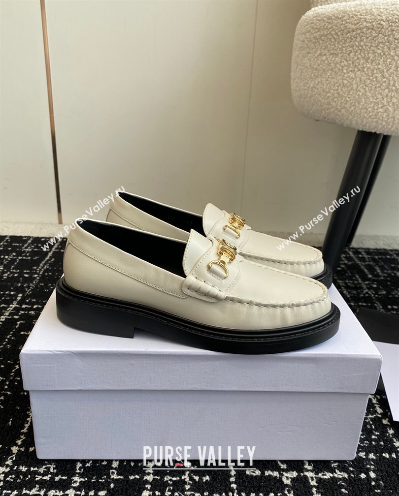 Celine Luco Triomphe Chain Loafers in Calfskin White 2024 (SS-241112078)