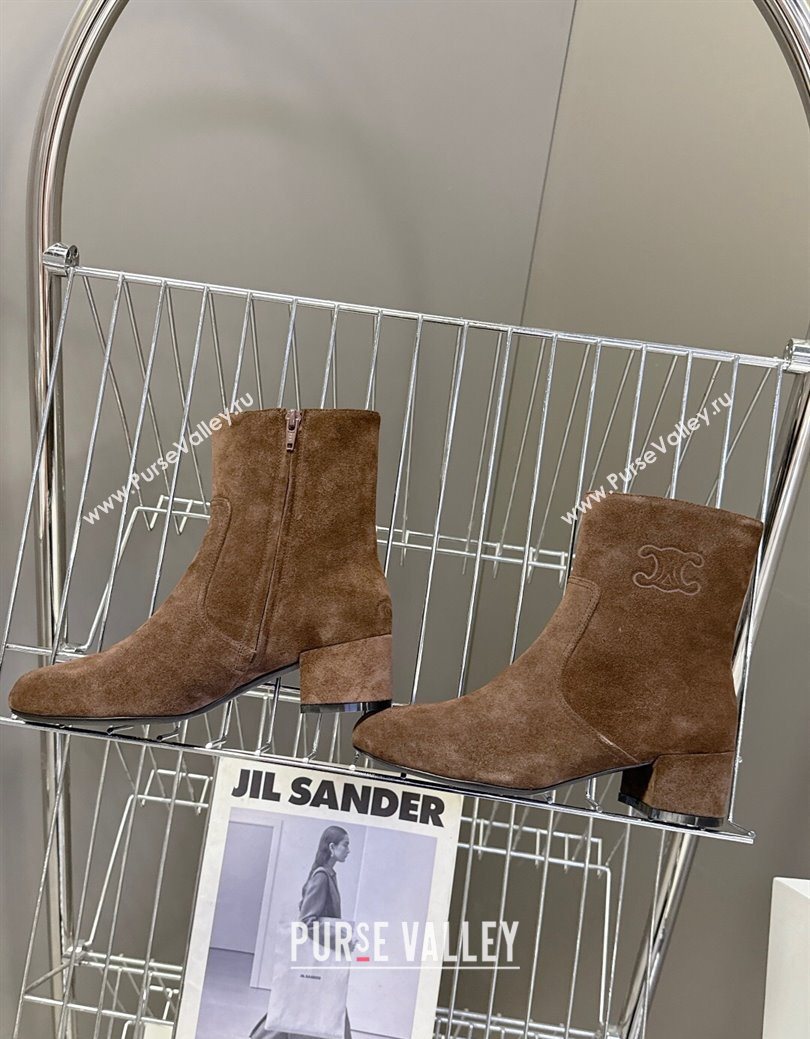 Celine Les Bottes Triomphe Ankle Boots 5.5cm in Suede Brown 2025 CE082610 (MD-250826105)