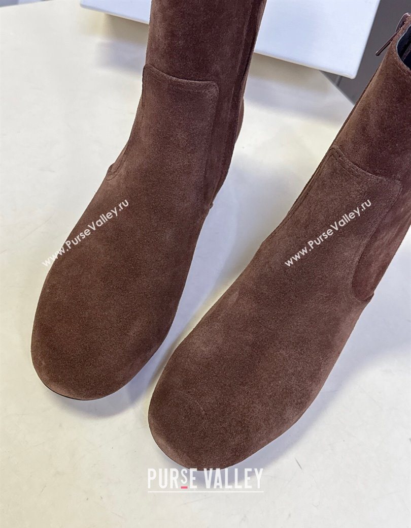 Celine Les Bottes Triomphe Ankle Boots 5.5cm in Suede Brown 2025 CE082610 (MD-250826105)