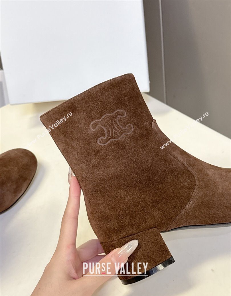 Celine Les Bottes Triomphe Ankle Boots 5.5cm in Suede Brown 2025 CE082610 (MD-250826105)