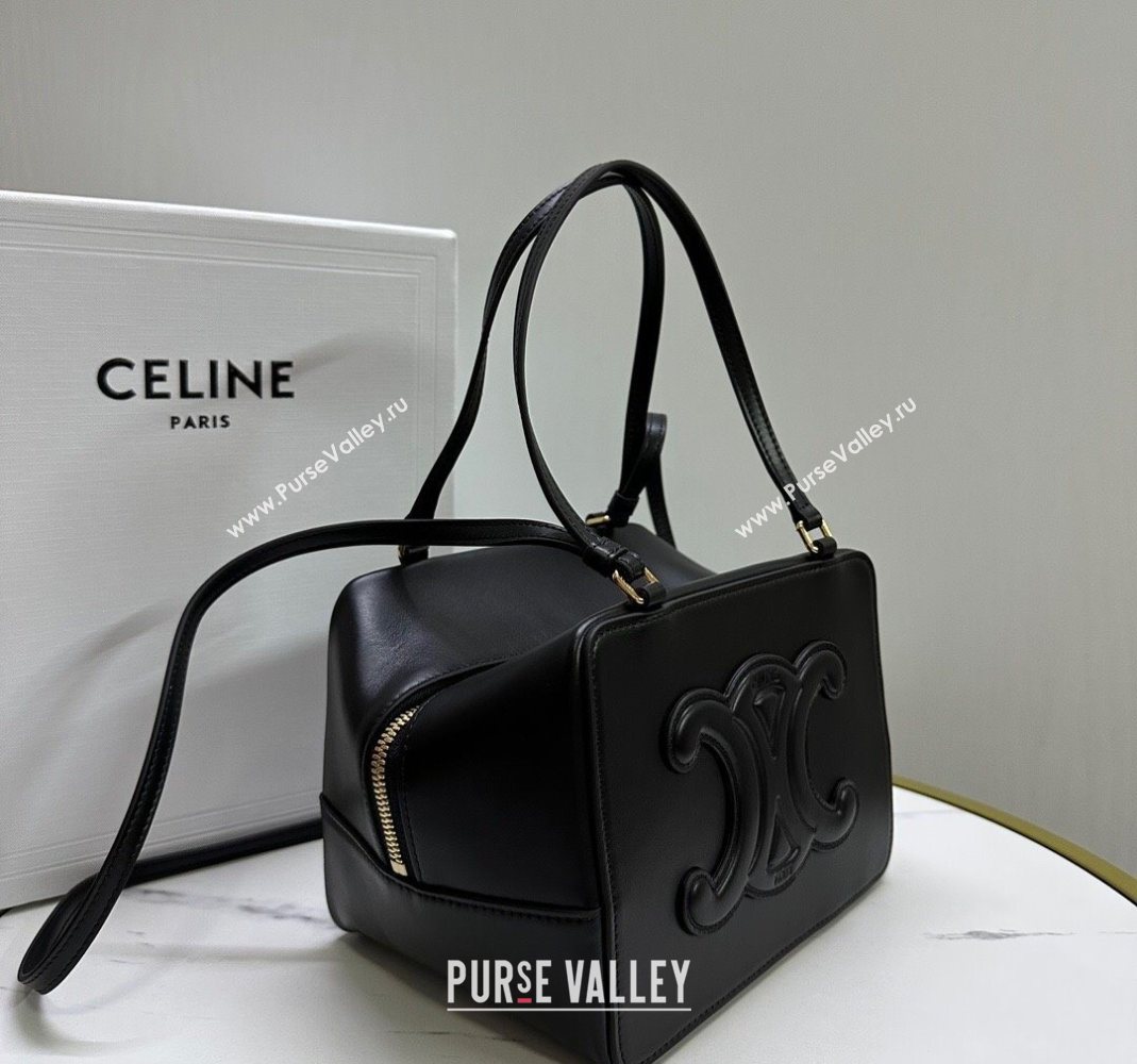 Celine Folded Shoulder Bag in Calfskin Leather Black 2025 111383 (BL-251124044)