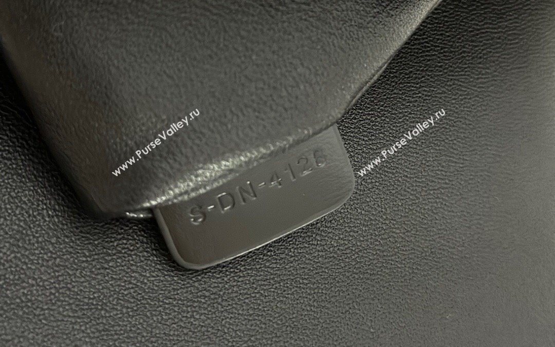 Celine College Triomphe Chain Bag in Calfskin Leather Black 2025 113583 (BL-251124039)