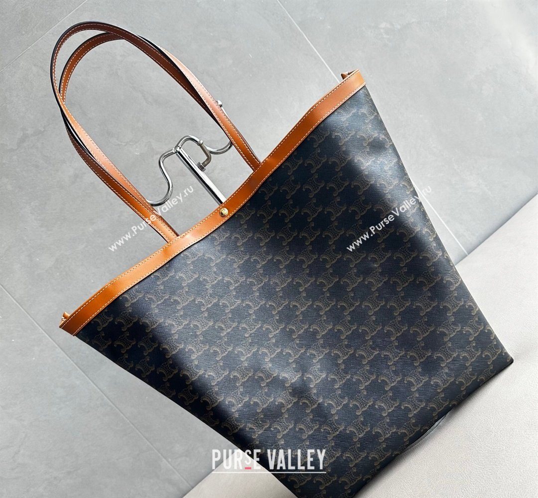 Celine Medium Flat Shopper Bag in Triomphe Canvas and Calfskin 2026 123832 (BL-260411054)