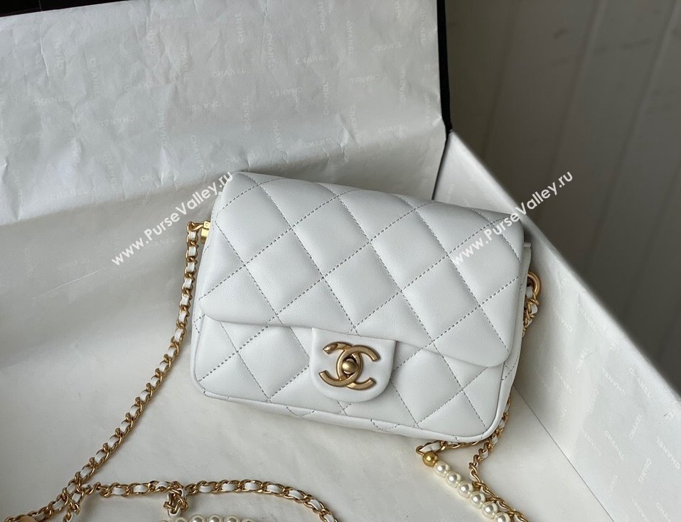 Chanel Lambskin Mini Flap Bag AS2855 White 2021 (SM-21123025)