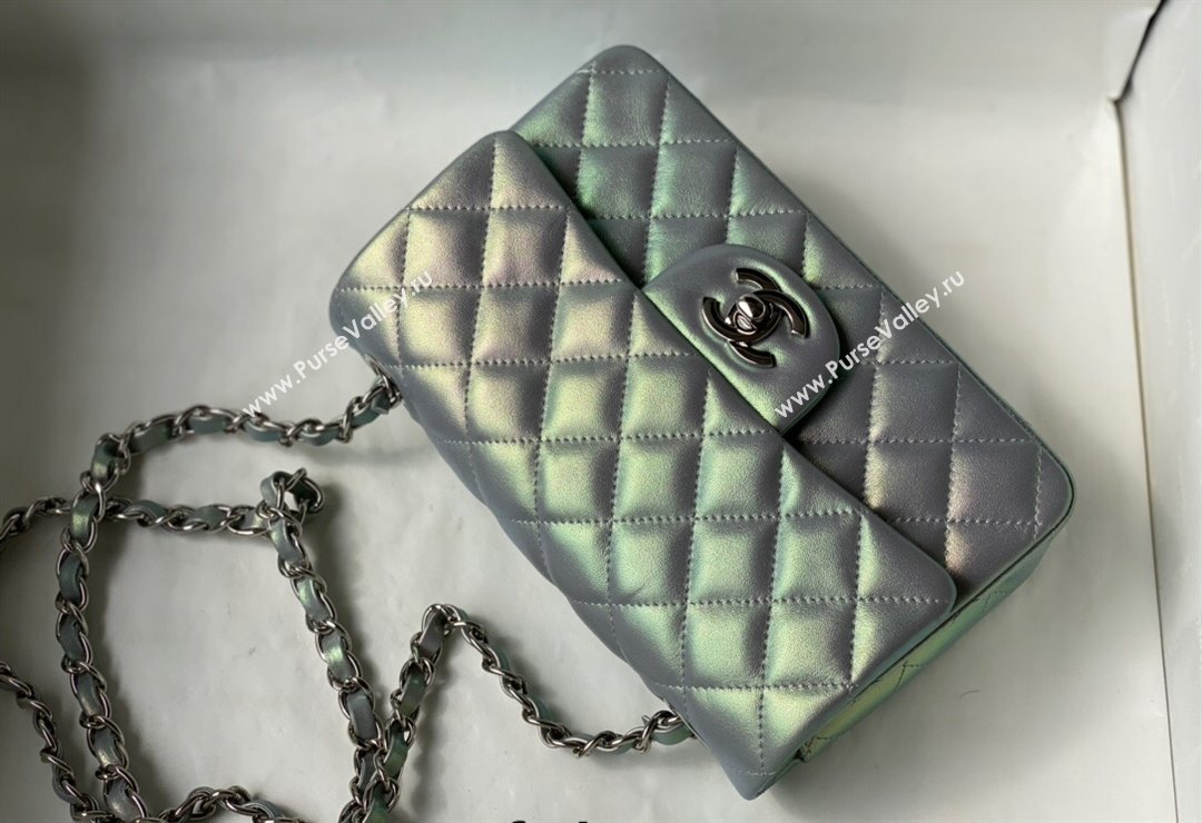 Chanel Iridescent Lambskin Classic Mini Flap Bag A69900 Pink 2021 31 (SM-21123031)