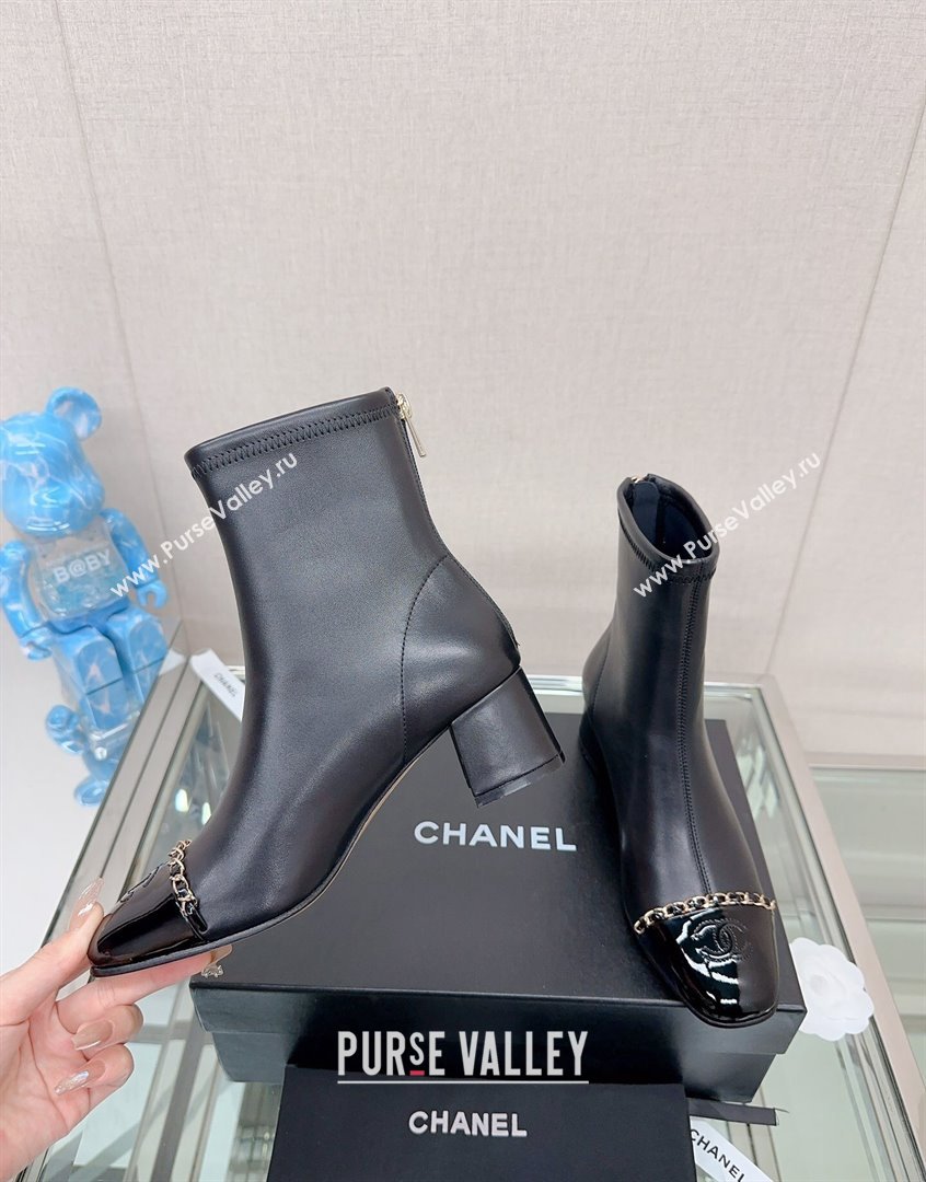 Chanel Lambskin Patent Calfskin Heel Ankle Boots 5cm with Chain Black 2023 CH09043 (MD-230904049)