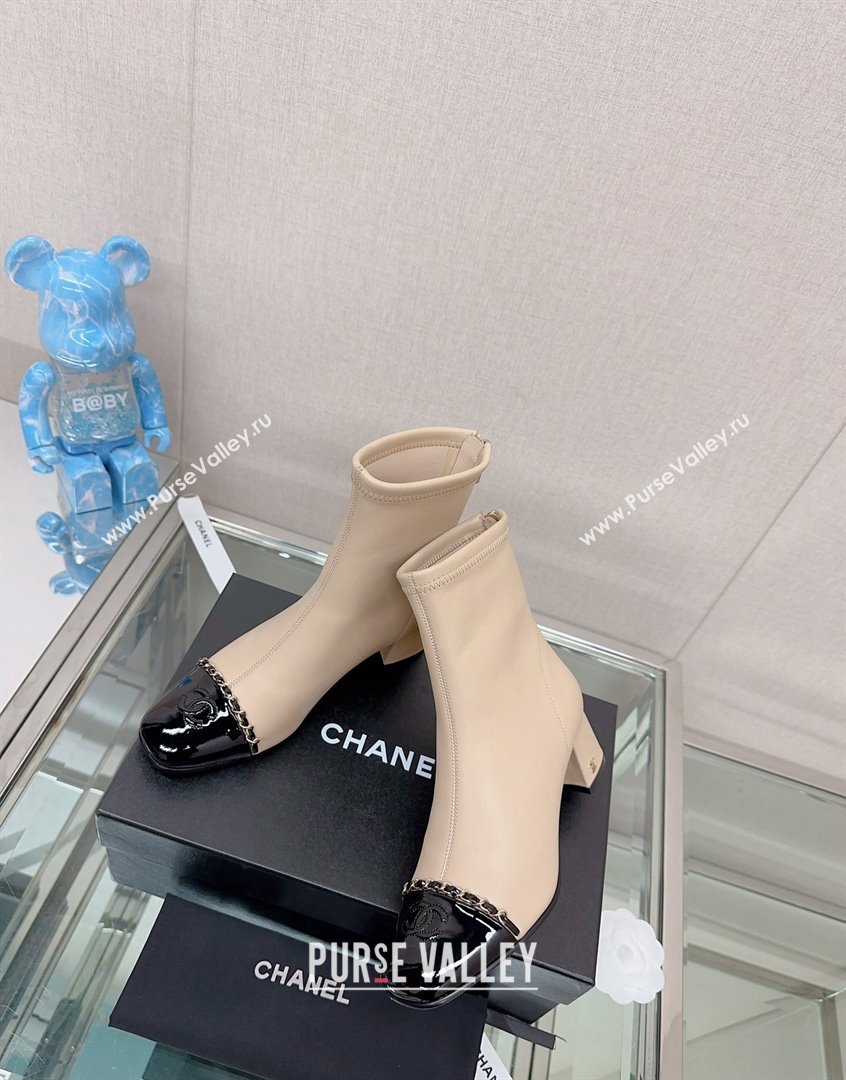 Chanel Lambskin Patent Calfskin Heel Ankle Boots 5cm with Chain Nude 2023 CH09043 (MD-230904050)