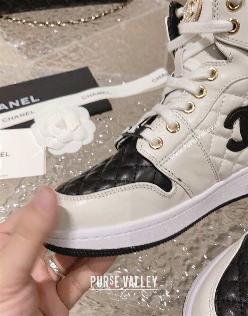 Chanel Quilted Calfskin High-top Sneakers with Pearls CC White1/Black 2023 CH091110 (MD-23091137)