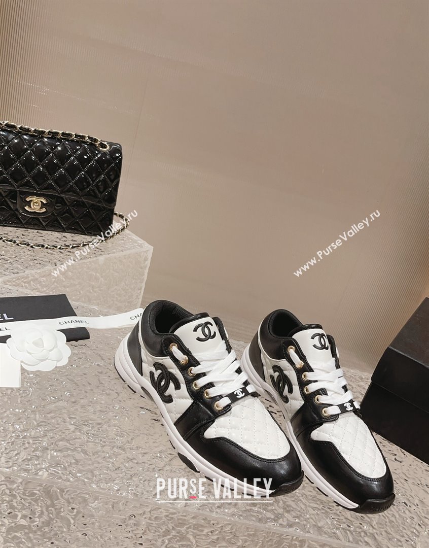 Chanel Quilted Calfskin Low-top Sneakers with CC White1/Black 2023 CH091110 (MD-23091139)