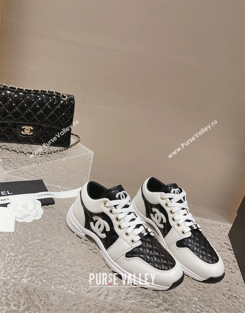 Chanel Quilted Calfskin Low-top Sneakers with CC White2/Black 2023 CH091110 (MD-23091140)