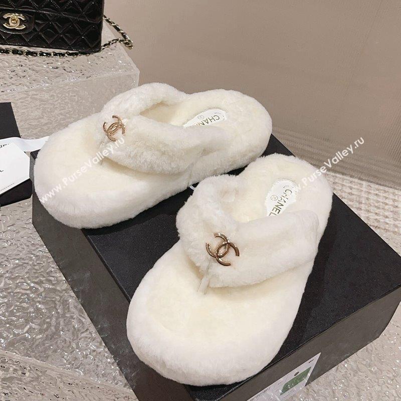 Chanel Wool Platform Thong Slide Sandals White 2023 CH091111 (MD-23091142)