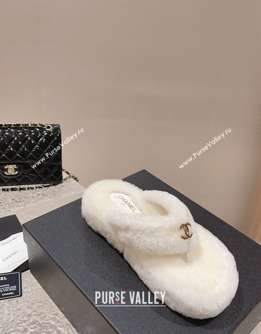 Chanel Wool Platform Thong Slide Sandals White 2023 CH091111 (MD-23091142)