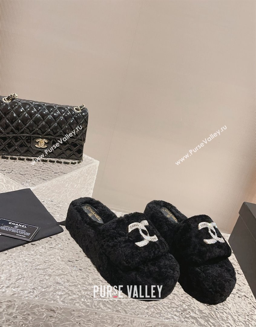 Chanel Shearling Wool Platform Slide Sandals with Crystal CC Black 2023 CH091105 (MD-23091119)