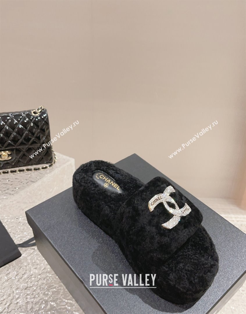 Chanel Shearling Wool Platform Slide Sandals with Crystal CC Black 2023 CH091105 (MD-23091119)