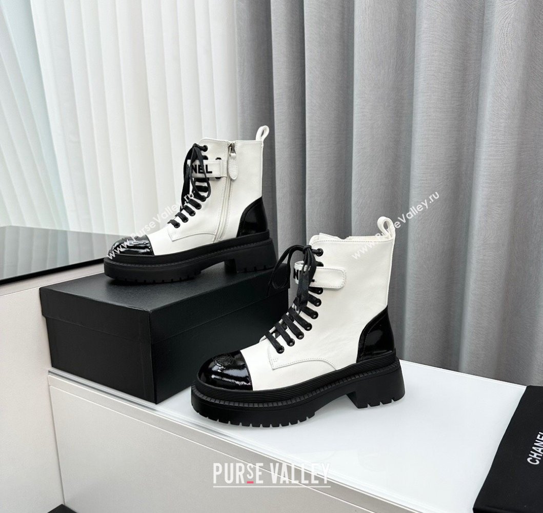 Chanel Ankle Boots with Strap White 2023 CH091101 (MD-23091105)