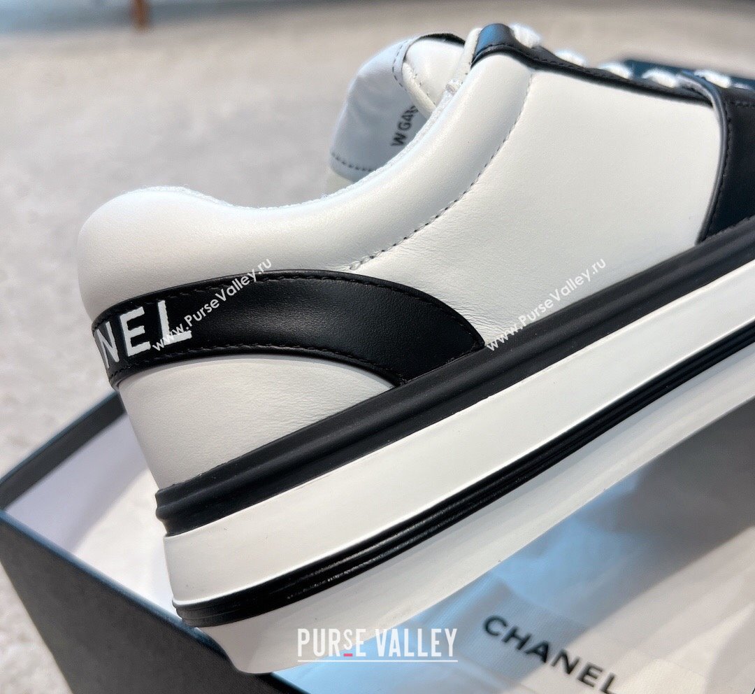 Chanel Calfskin CC Sneakers White/Black 2023 CH101110 (SS-231011055)