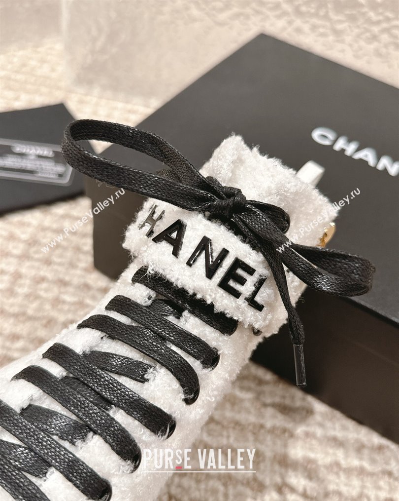 Chanel Teddycloth Lace-up Ankle Boots White 2023 G45005 (MD-231025088)