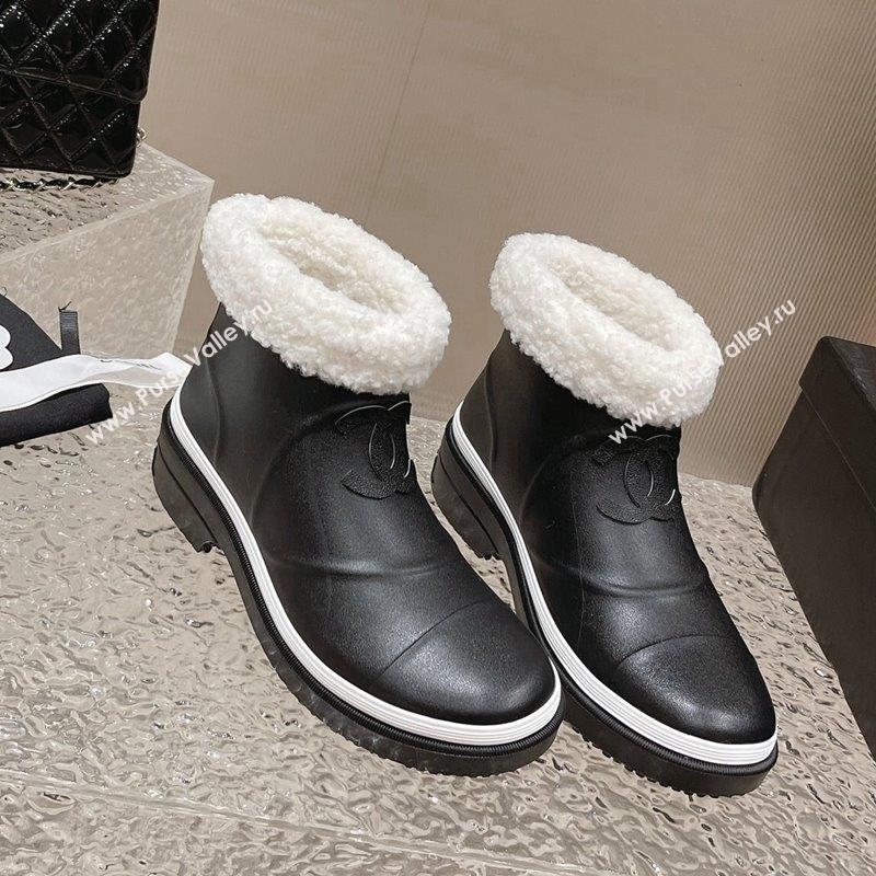 Chanel Wool and Rubber Rain Boots Black/White 1 2023 (MD-231025092)