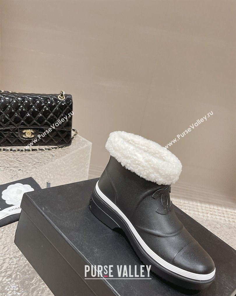 Chanel Wool and Rubber Rain Boots Black/White 1 2023 (MD-231025092)