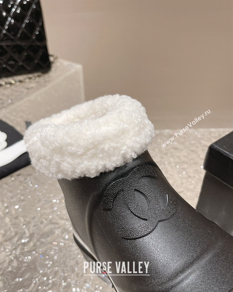 Chanel Wool and Rubber Rain Boots Black/White 1 2023 (MD-231025092)