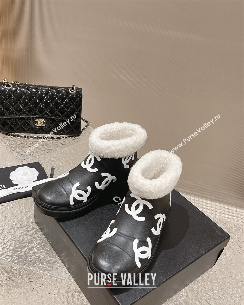 Chanel Wool and CC Rubber Rain Boots Black/White 2023 (MD-231025093)