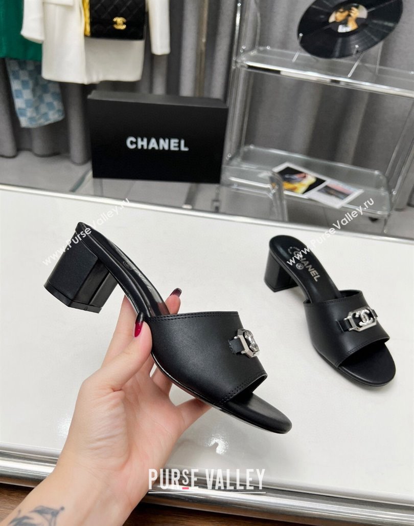 Chanel Calfskin Slide Sandals with Framed CC Black 2023 (GDX-231103009)