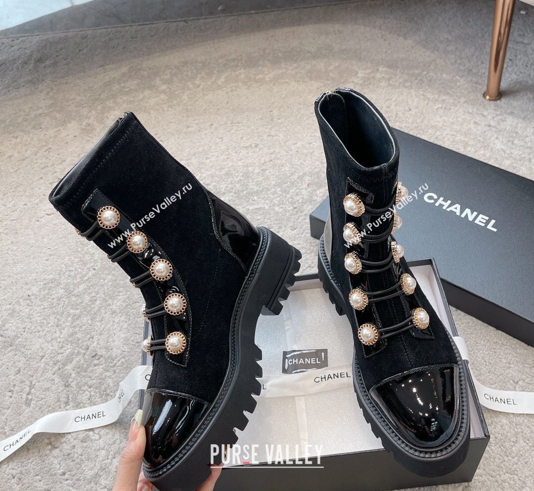 Chanel Patent Leather Suede Lace-up Ankle Boots with Pearls Black 2023 CH110306 (SS-231103029)