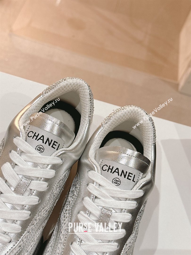 Chanel Calfskin Suede Low Top Sneakers with Crystals G45220 Silver 2023 (MD-231107007)