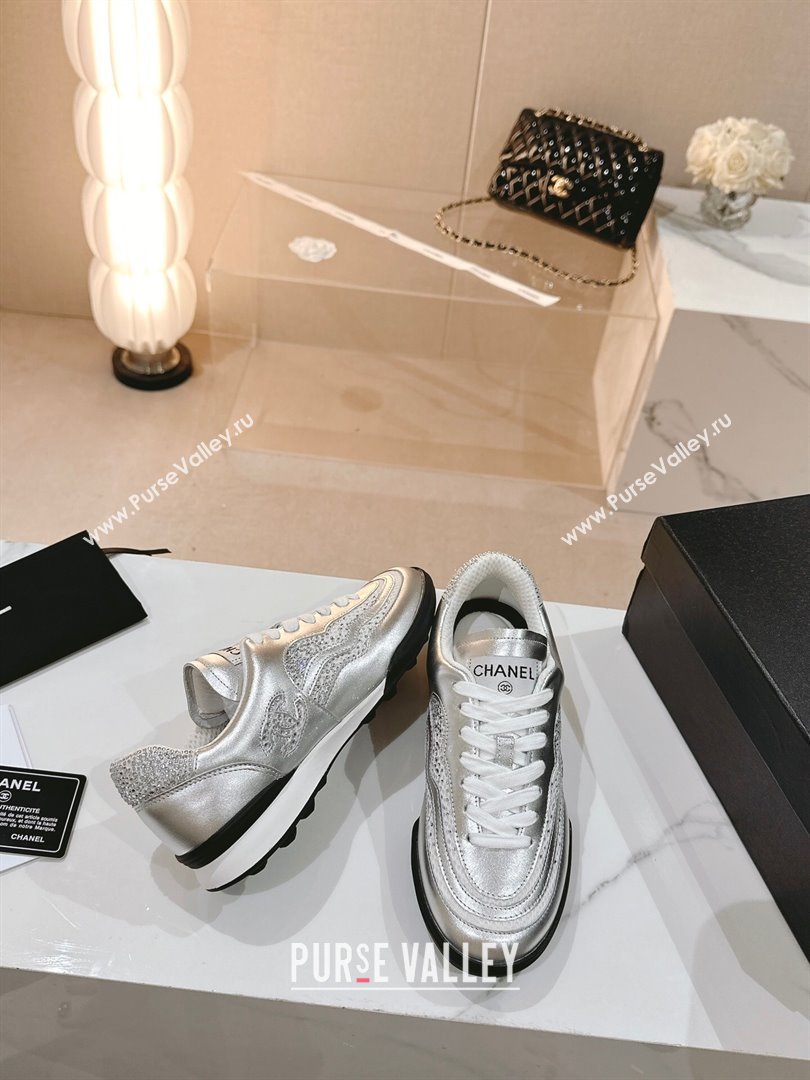 Chanel Calfskin Suede Low Top Sneakers with Crystals G45220 Silver 2023 (MD-231107007)