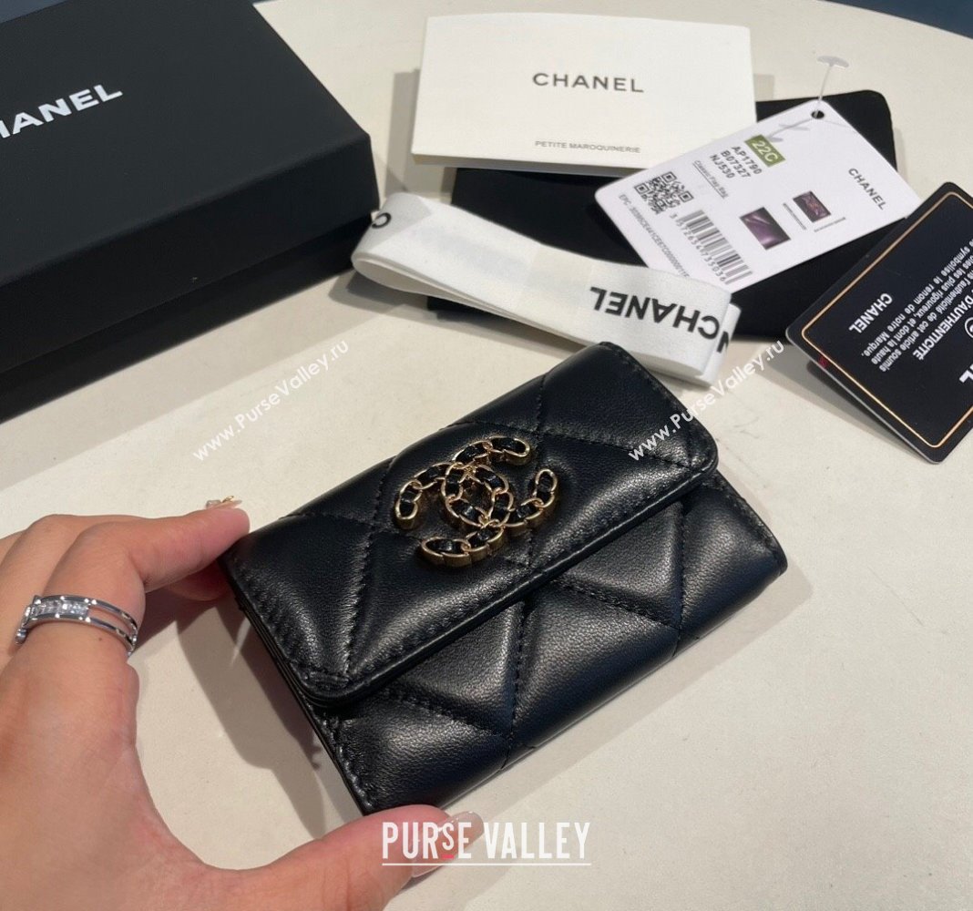 Chanel Shiny Lambskin 19 Flap Card Holder Black 2023 AP1790 (yezi-231111041)