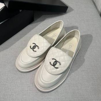 Chanel Lambskin Loafers with CC Foldover G45474 White/Silver 2023 (MD-231201076)