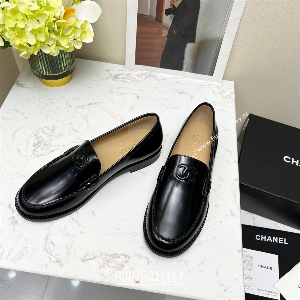 Chanel Patent Calfskin Loafers Black 2 2023 CH120111 (MD-231201080)