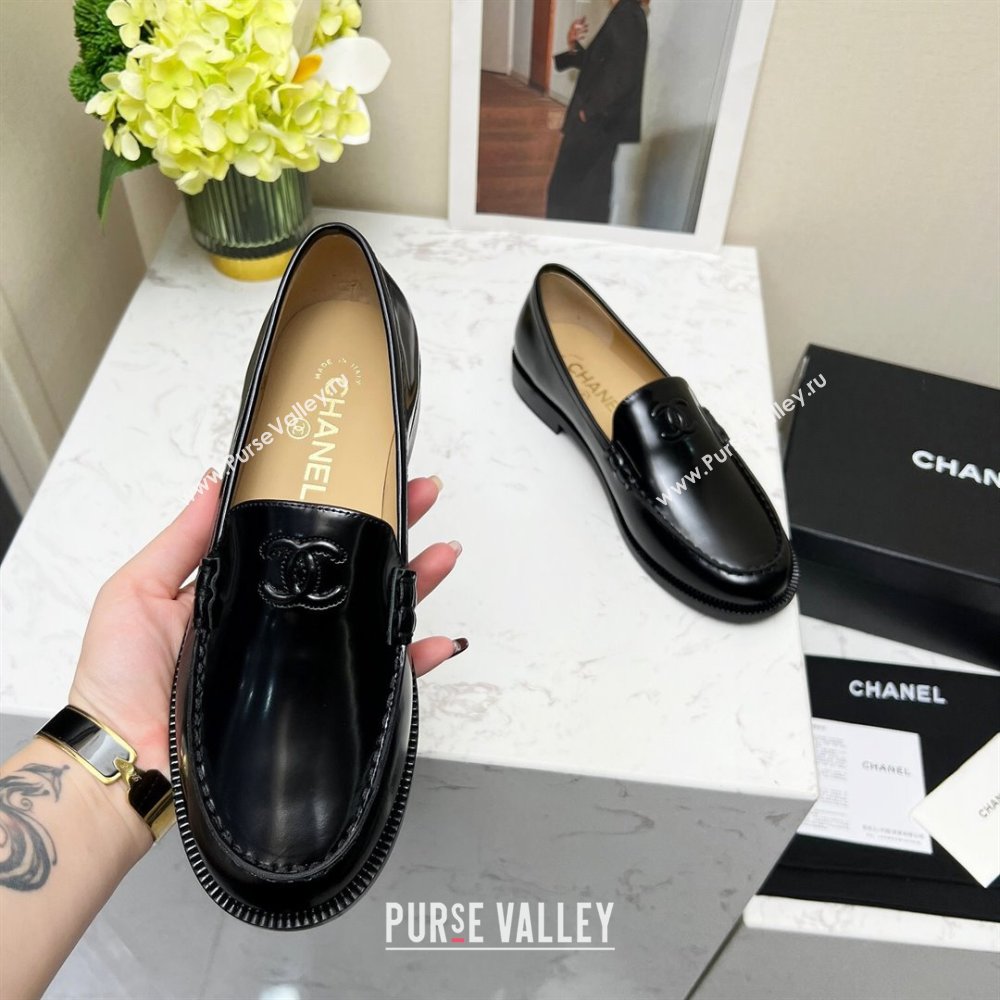 Chanel Patent Calfskin Loafers Black 2 2023 CH120111 (MD-231201080)