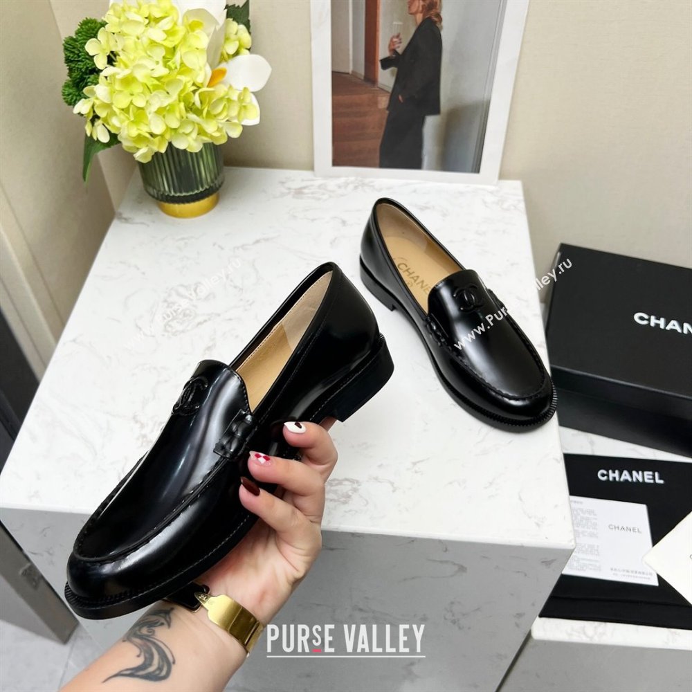 Chanel Patent Calfskin Loafers Black 2 2023 CH120111 (MD-231201080)