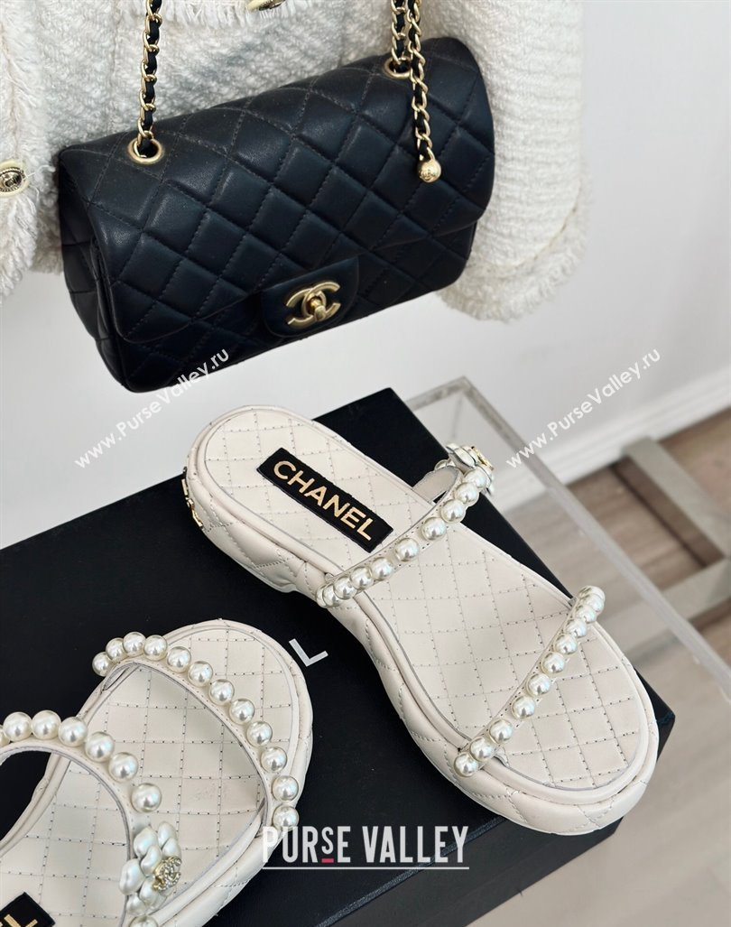 Chanel Quilted Lambskin and Pearls Heel Slide Sandals 3cm White 2024 0223 (MD-240223097)